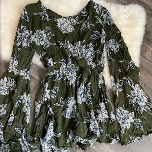 bell sleeve romper